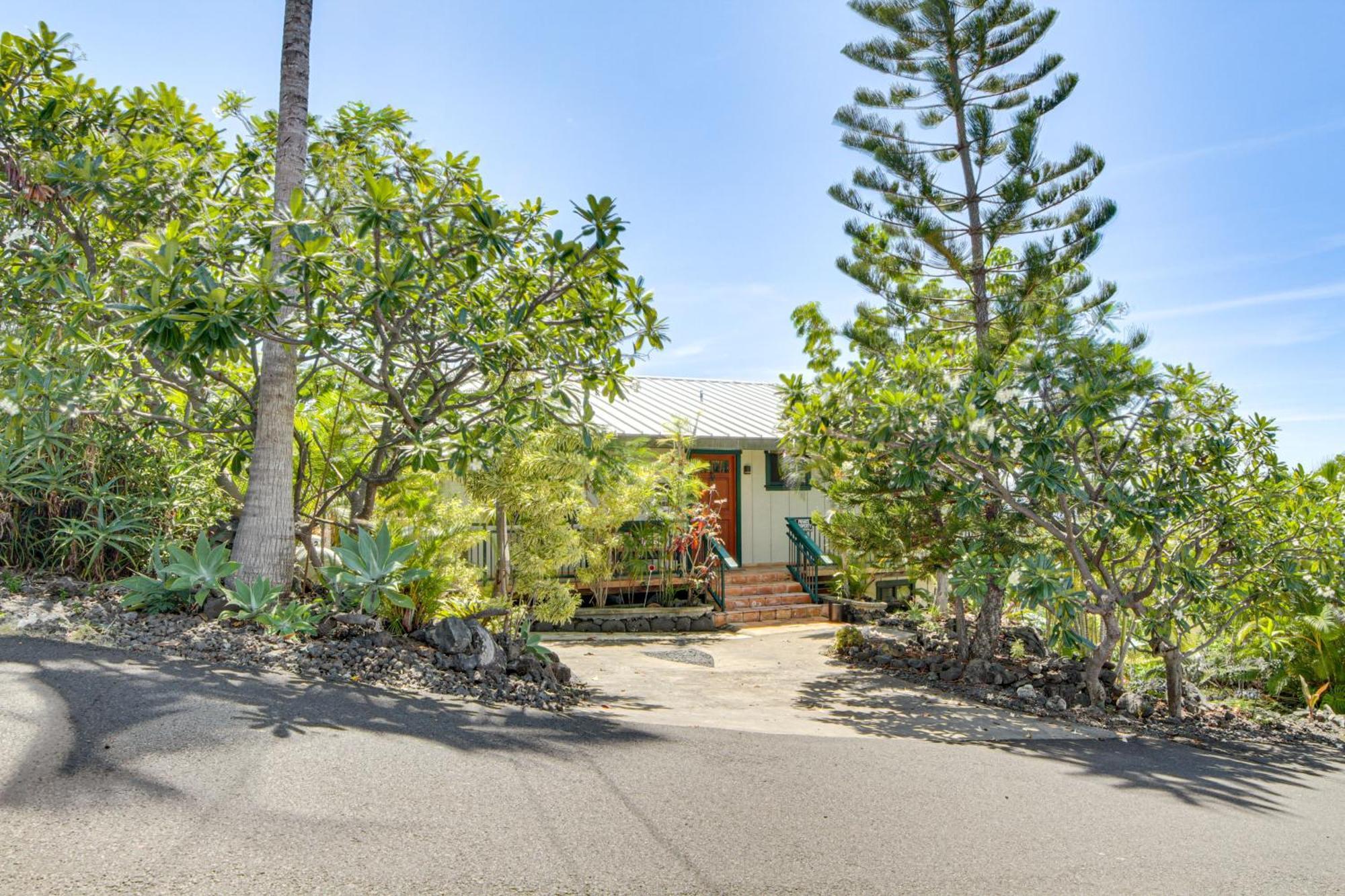 Ocean-View Bungalow Walk To Pebbles Beach! Hookena Exteriör bild